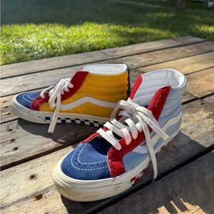 VANS Unisex Colorblock High-Top Skate Shoe Sneakers - Size 9